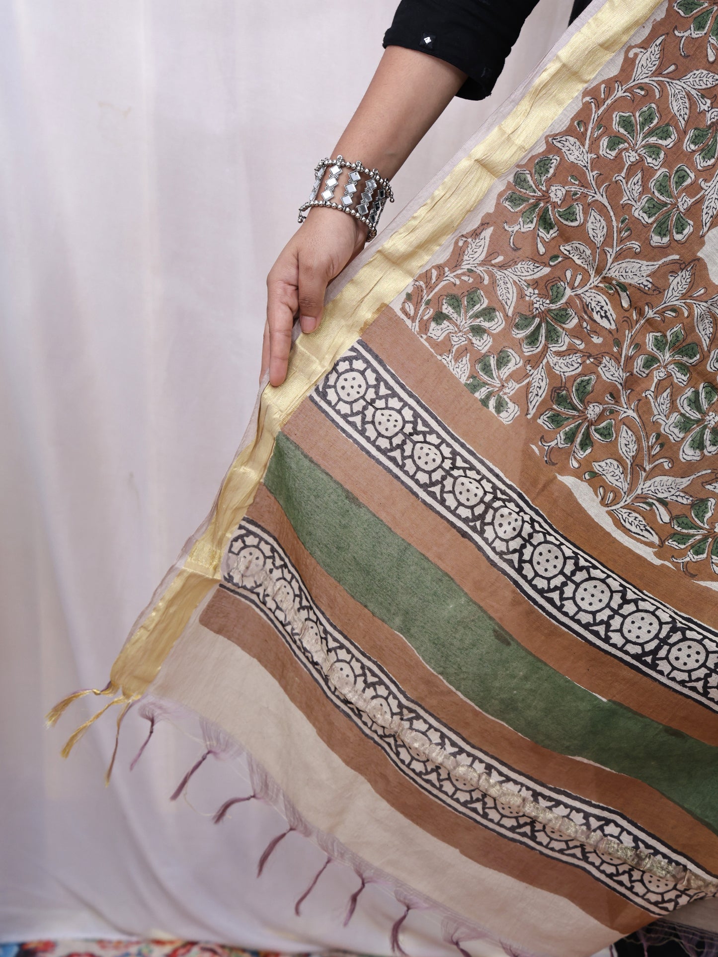 Hand-made block print dupatta