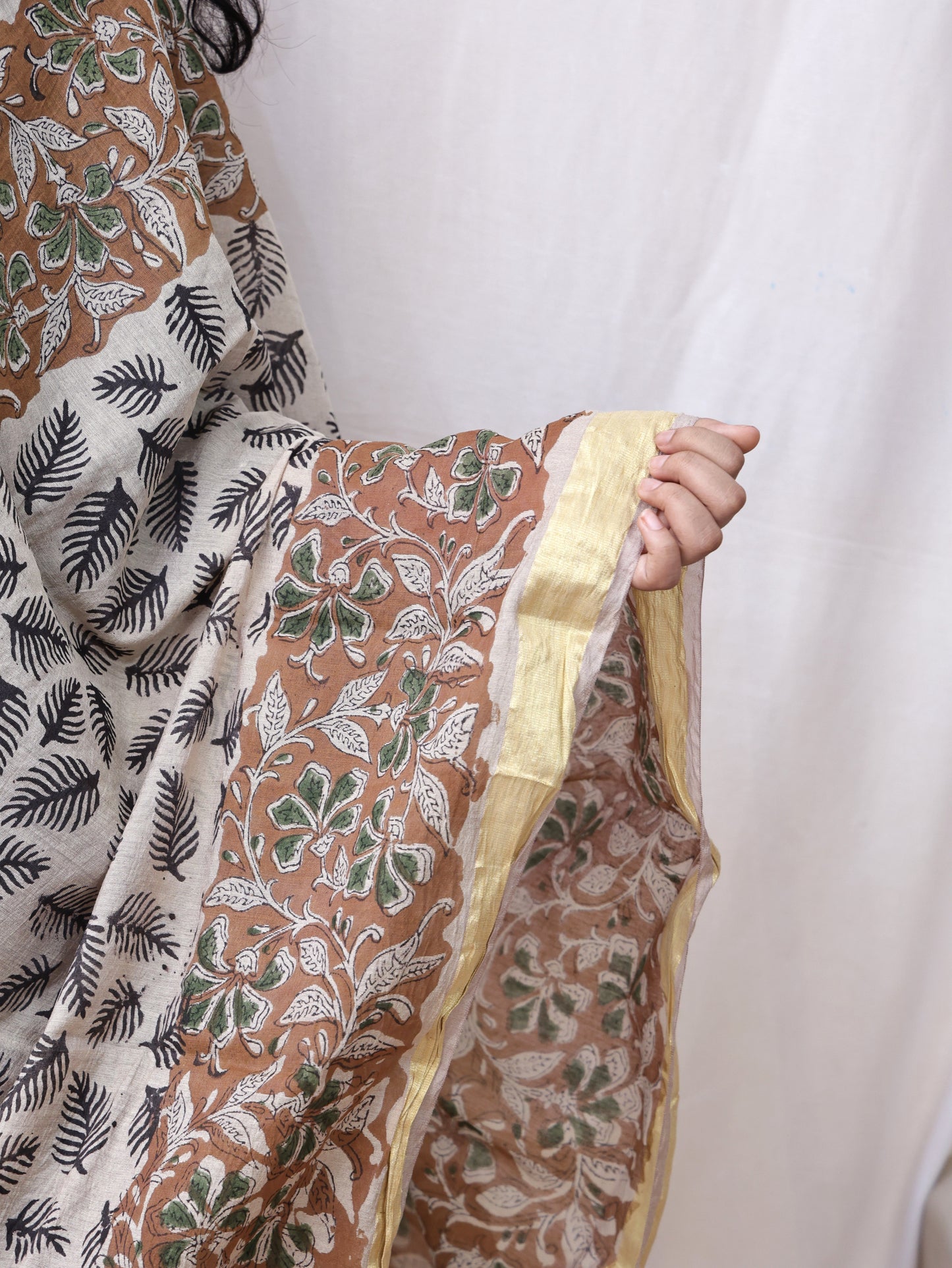 Hand-made block print dupatta