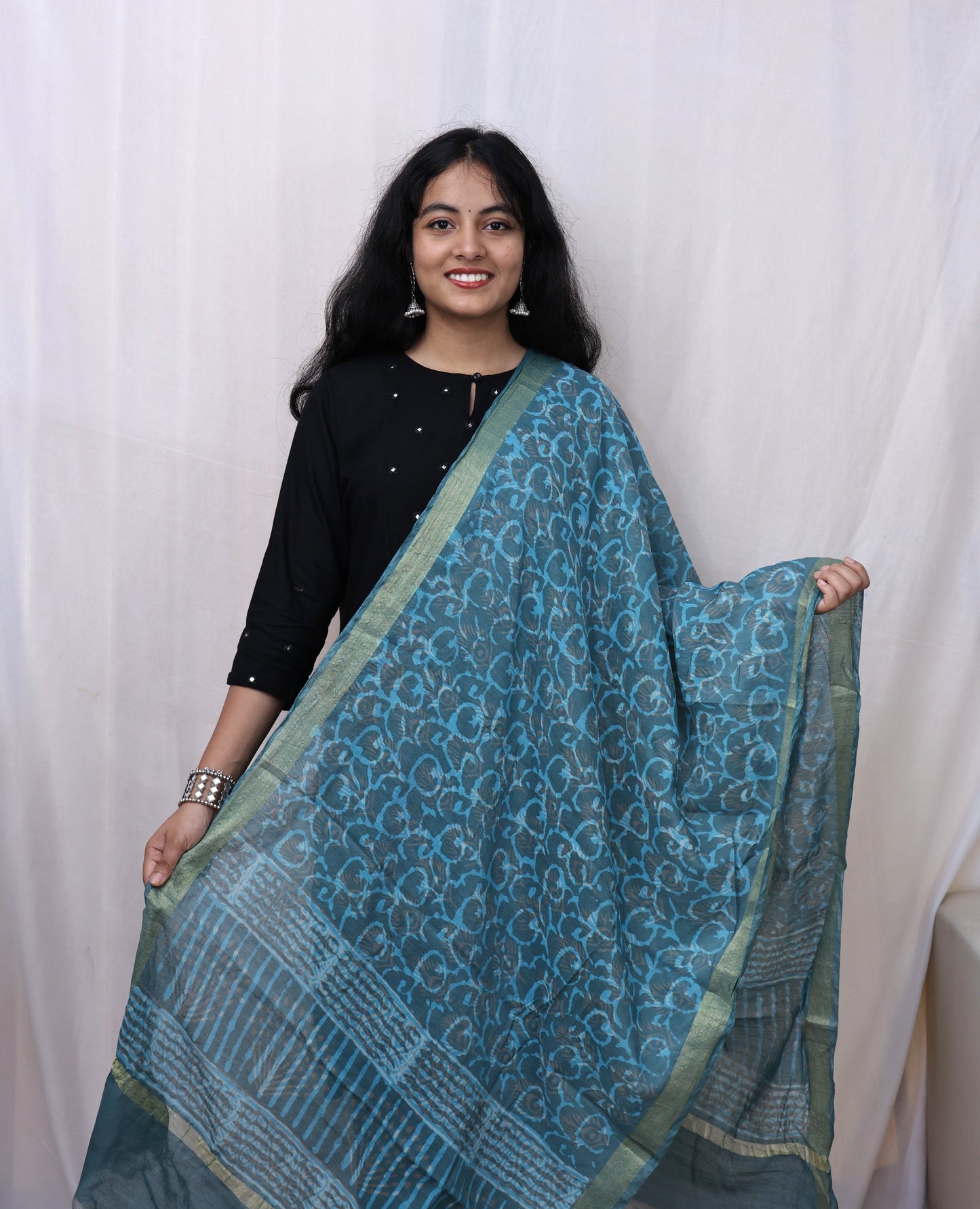 Chanderi dupatta
