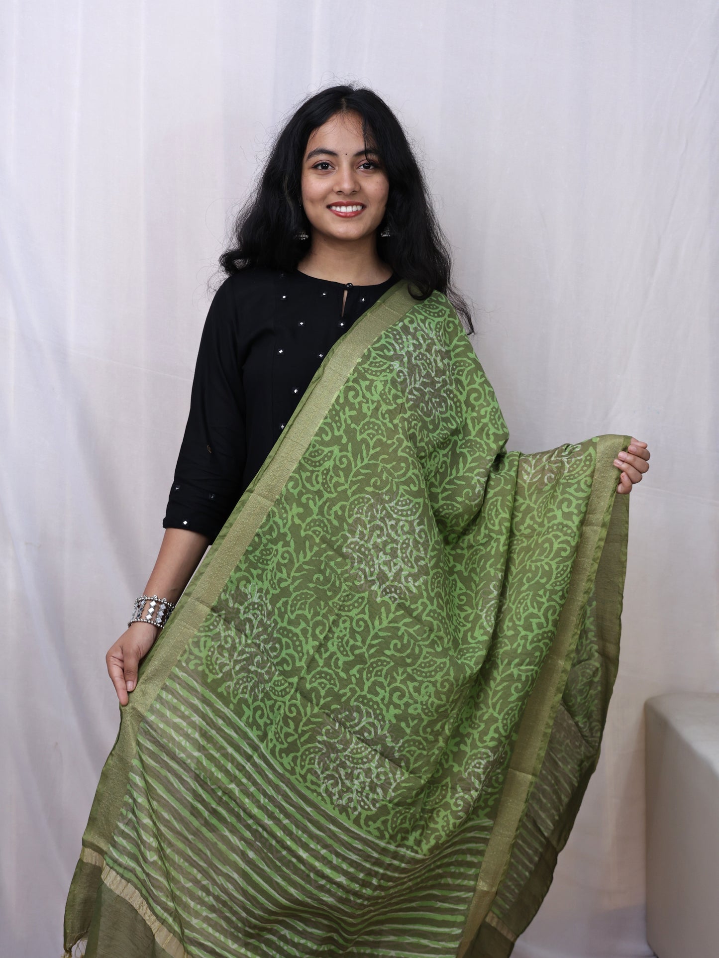 Chanderi dupatta