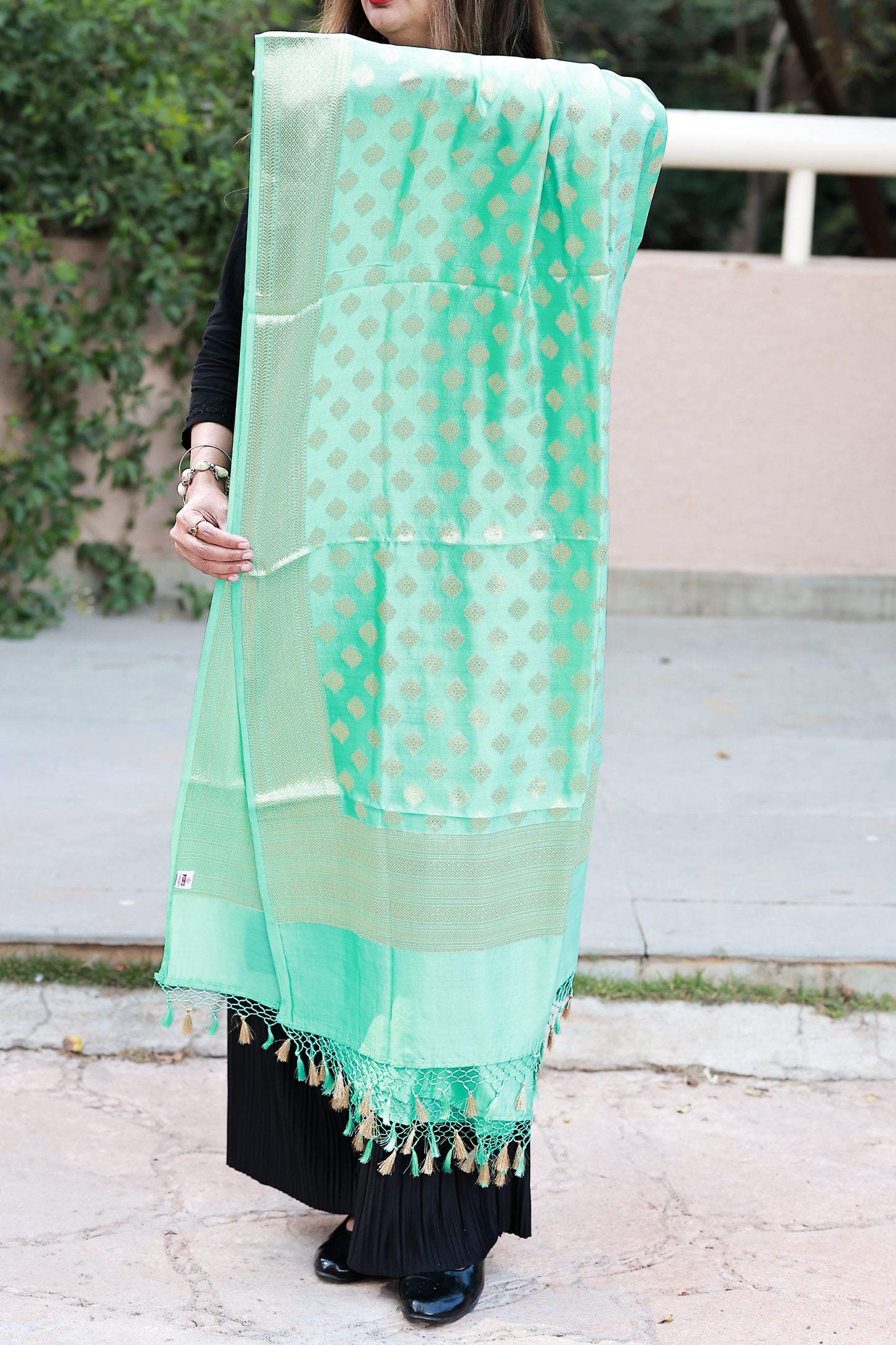 Chiniya Silk  Buti Jacquard Dupatta