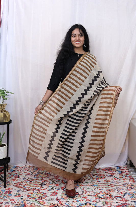 Hand-made block print dupatta
