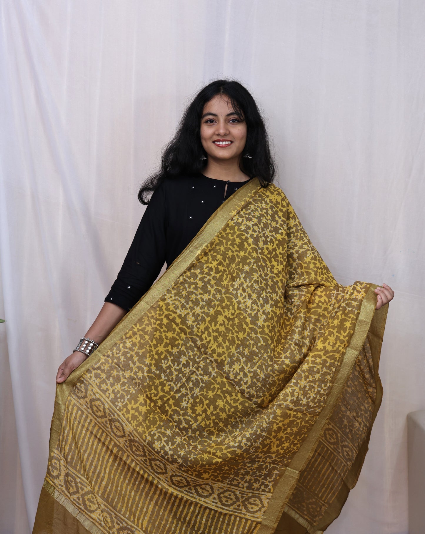 Chanderi dupatta