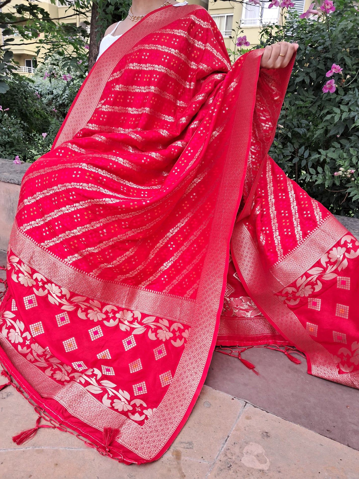 Red Bandhani Banarasi Dupatta
