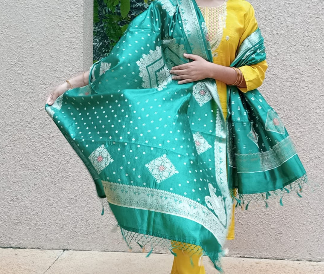 Green Pure Katan Silk Big Buta Banarasi Dupatta