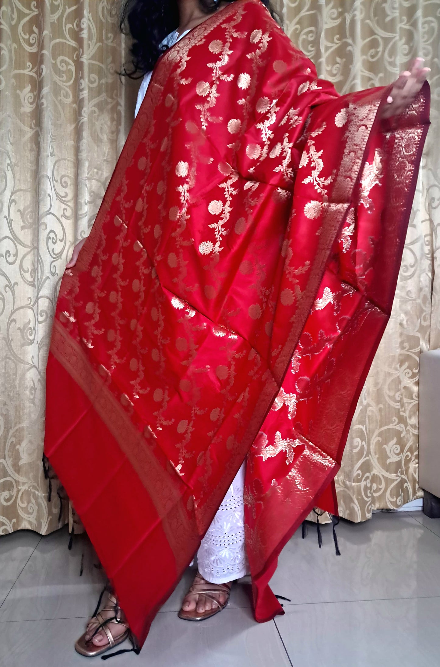 Red Banarasi Dupatta With Golden Jari Work