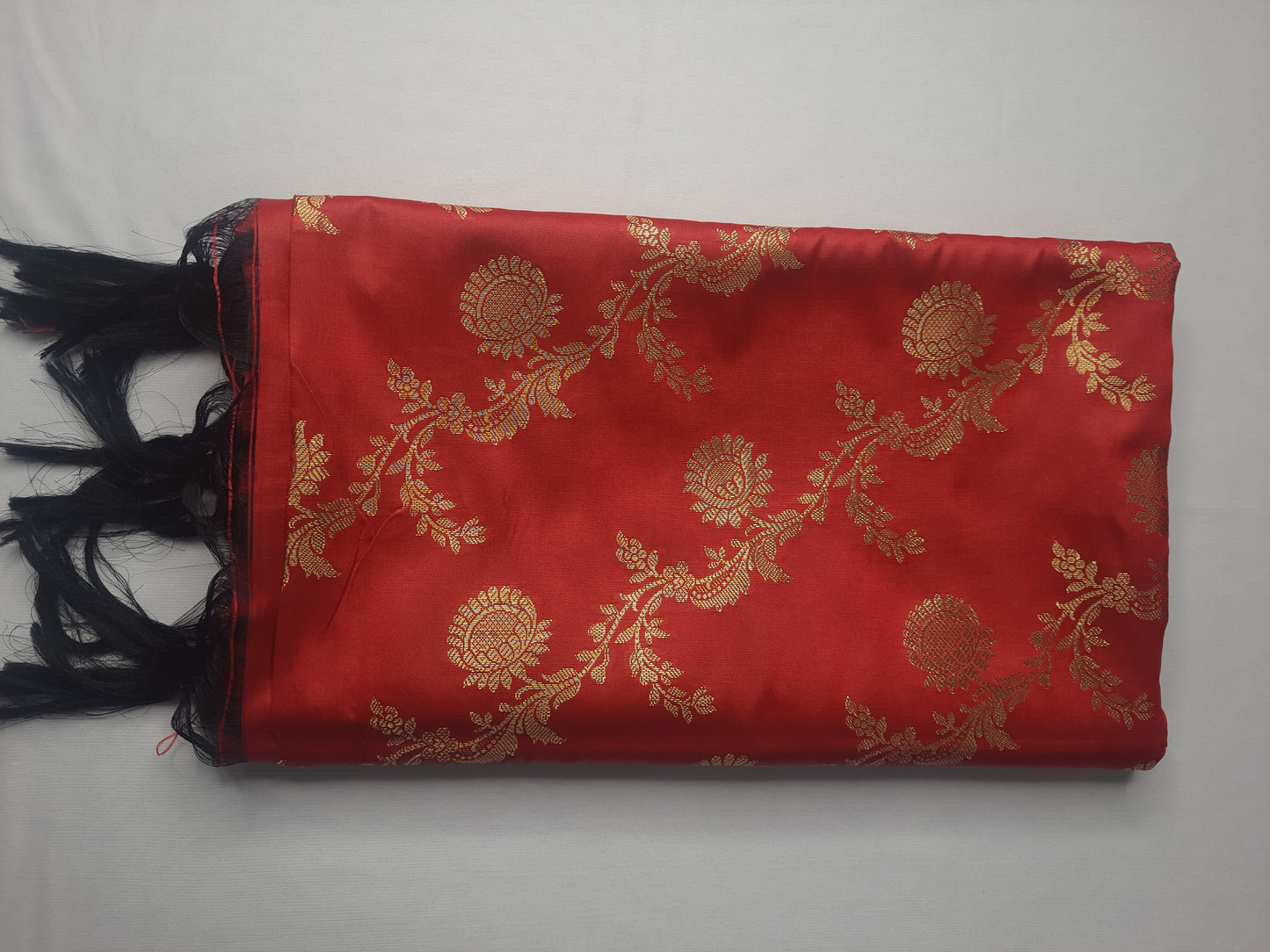 Red Banarasi Dupatta With Golden Jari Work