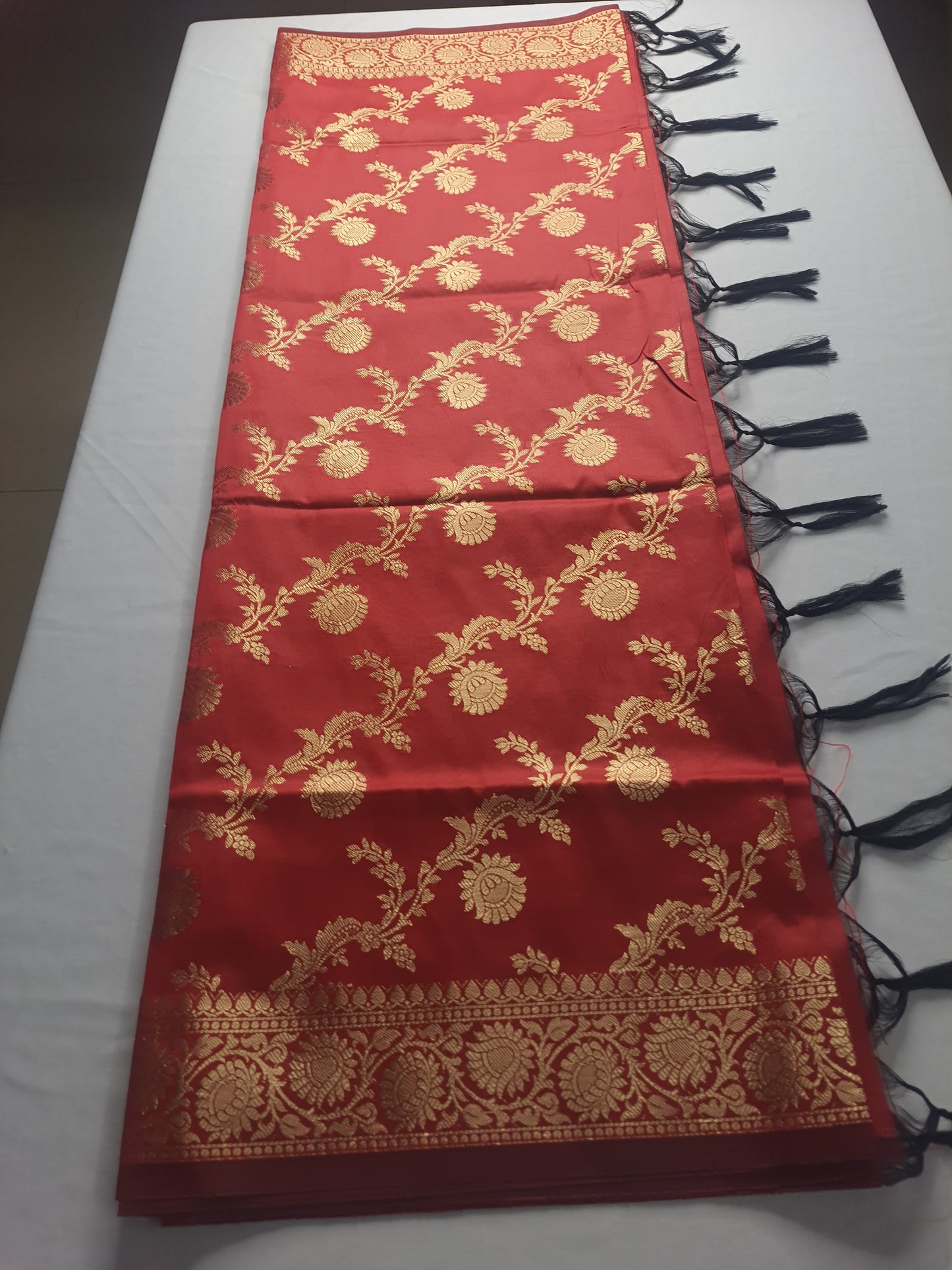 Red Banarasi Dupatta With Golden Jari Work